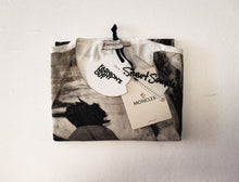 Load image into Gallery viewer, Stuart Semple x Moncler (pilgrim t-shirt)